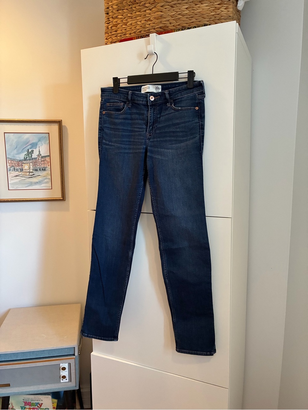 Abercrombie & Fitch Dark Blue Straight-Leg Women's Jeans